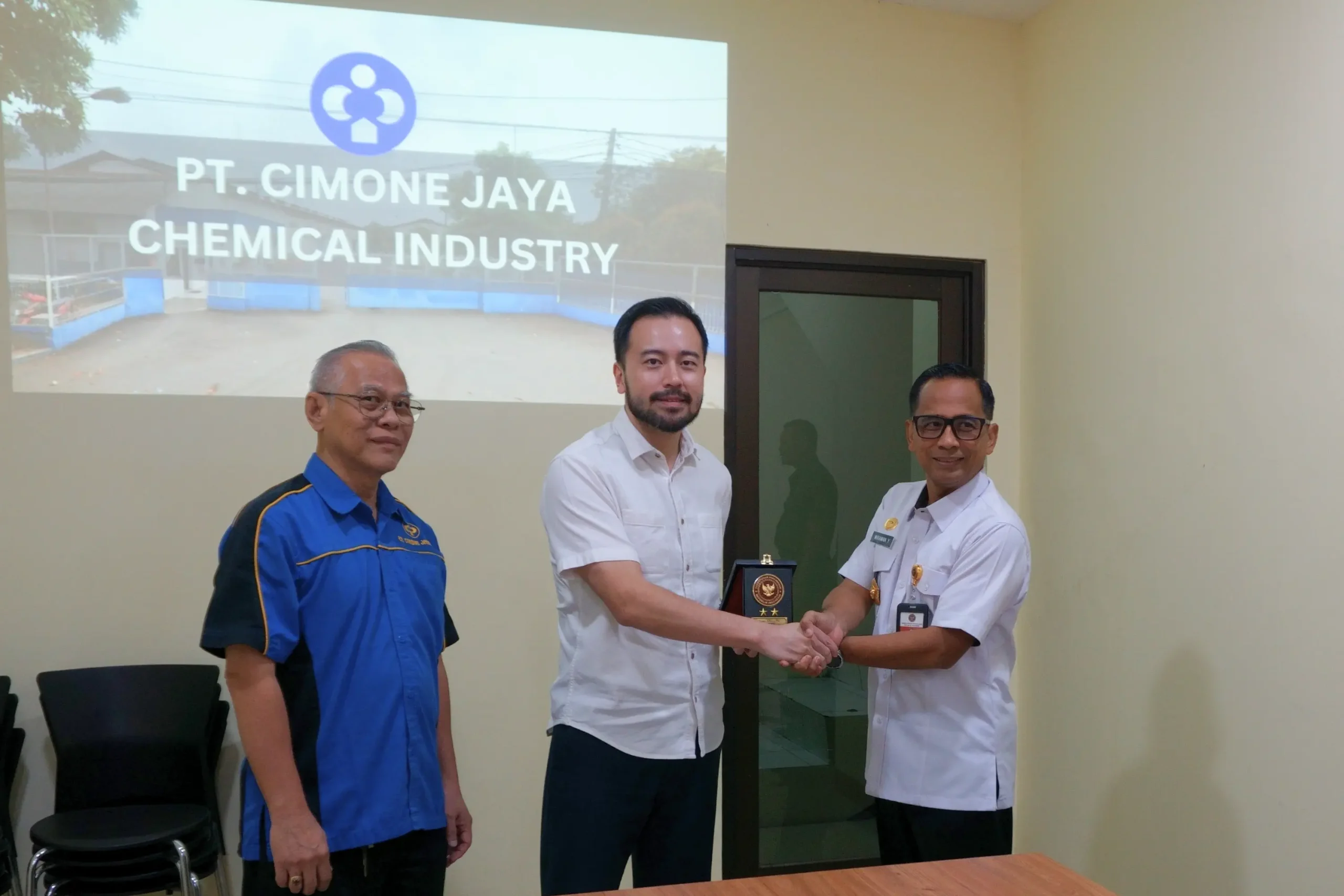 Dokumentasi kegiatan sosialisasi Komponen Pendukung Pertahanan Negara di PT Cimone Jaya Chemical Industry